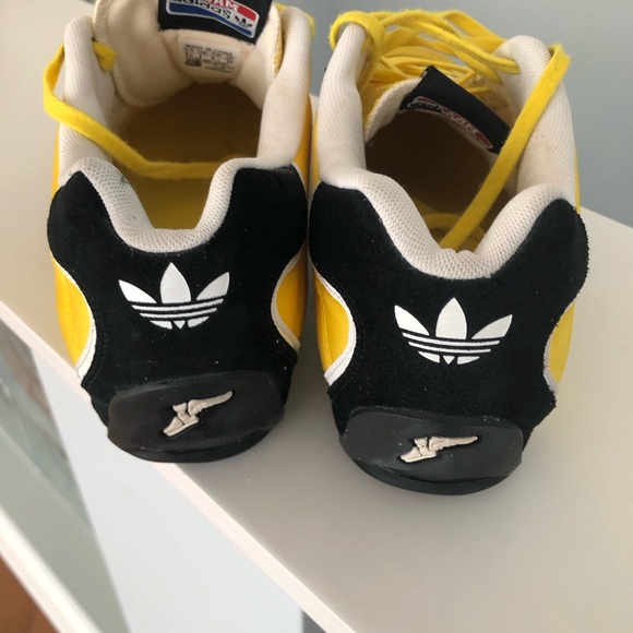 Adidas good year size 9.5 mens - Picture 3 of 4